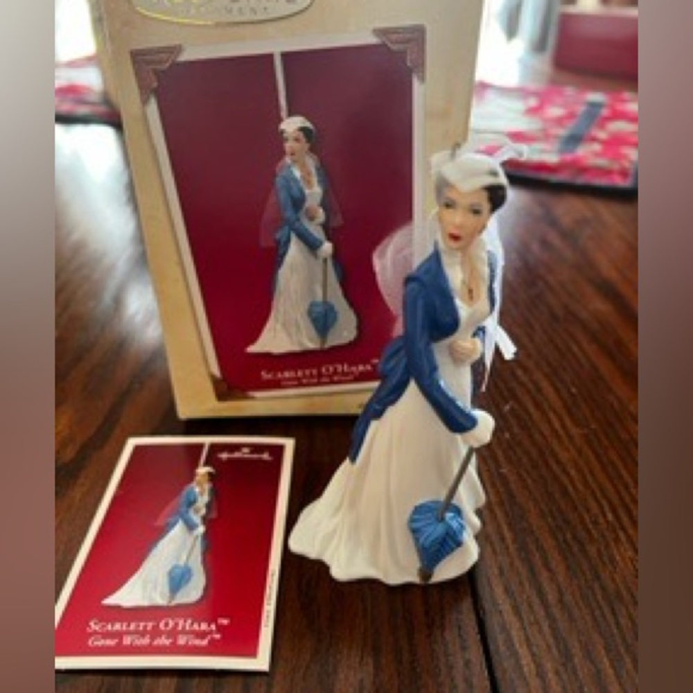 Scarlett O’Hara wearing blue dress to visit Ashley Wilkes 2003